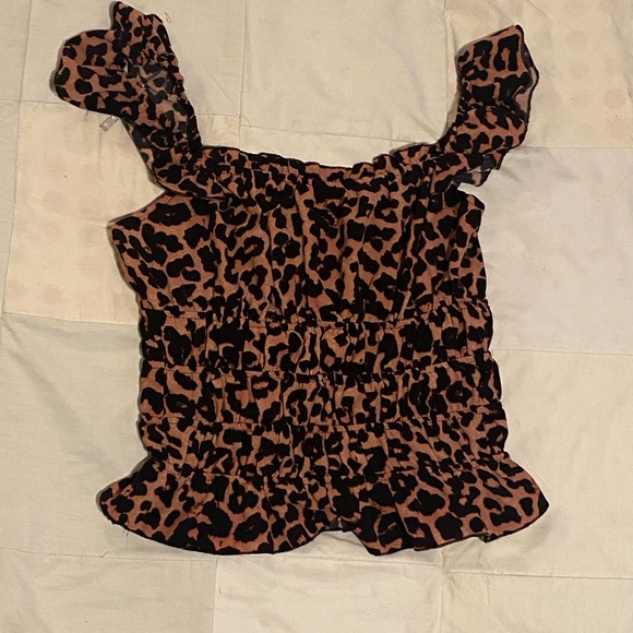 Persaya Tops - Persaya Leopard Print Ruffle Tank Top